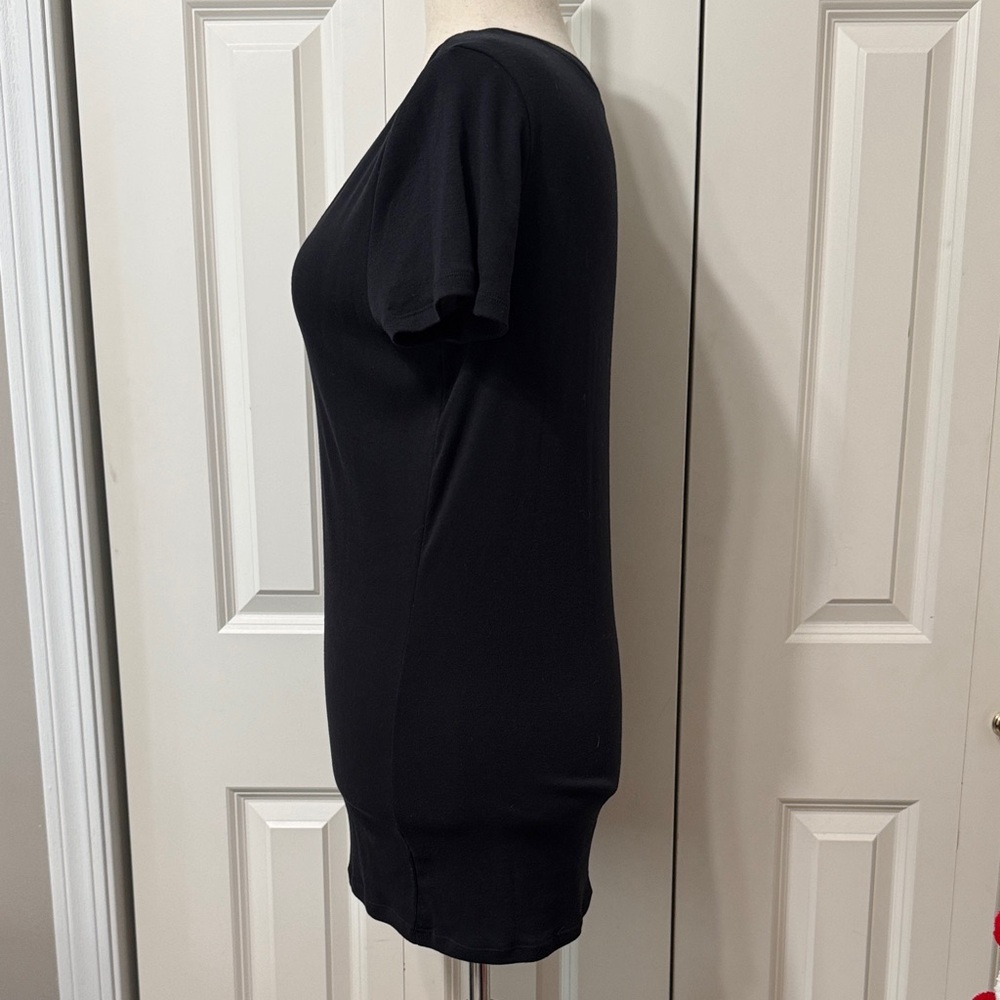 GAP Black V-Neck Women's Short Sleeved Top - Large Tall - Picture 3 of 8